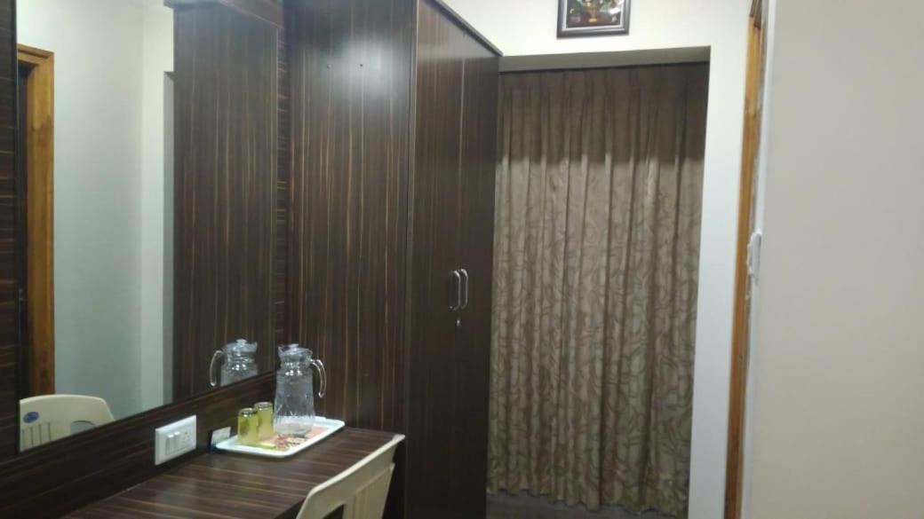 Famous Residency Ξενοδοχείο Tiruchirappalli Εξωτερικό φωτογραφία
