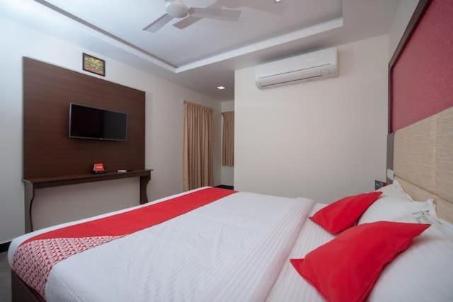 Famous Residency Ξενοδοχείο Tiruchirappalli Εξωτερικό φωτογραφία