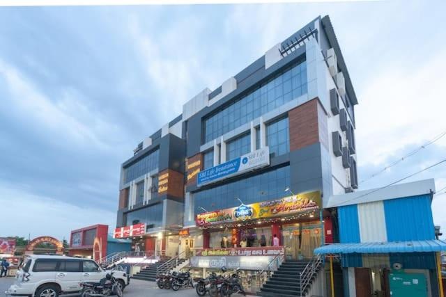 Famous Residency Ξενοδοχείο Tiruchirappalli Εξωτερικό φωτογραφία