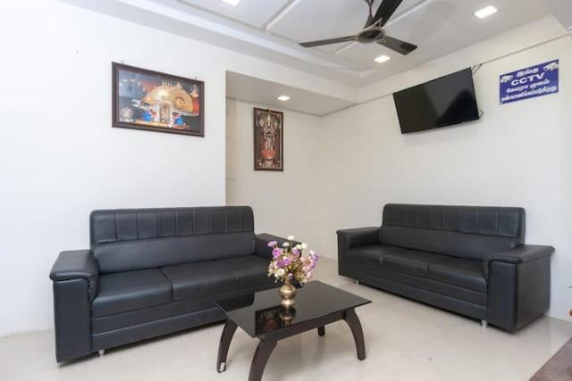 Famous Residency Ξενοδοχείο Tiruchirappalli Εξωτερικό φωτογραφία